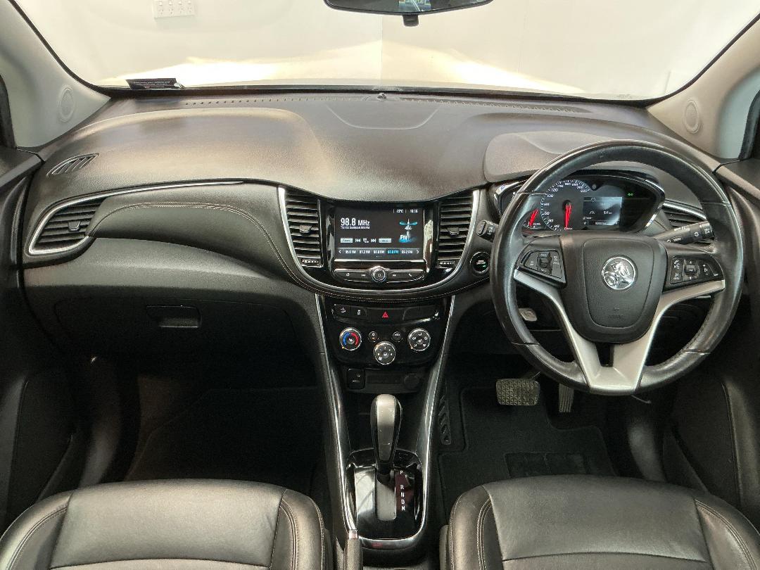 Photo '17' of Holden Trax