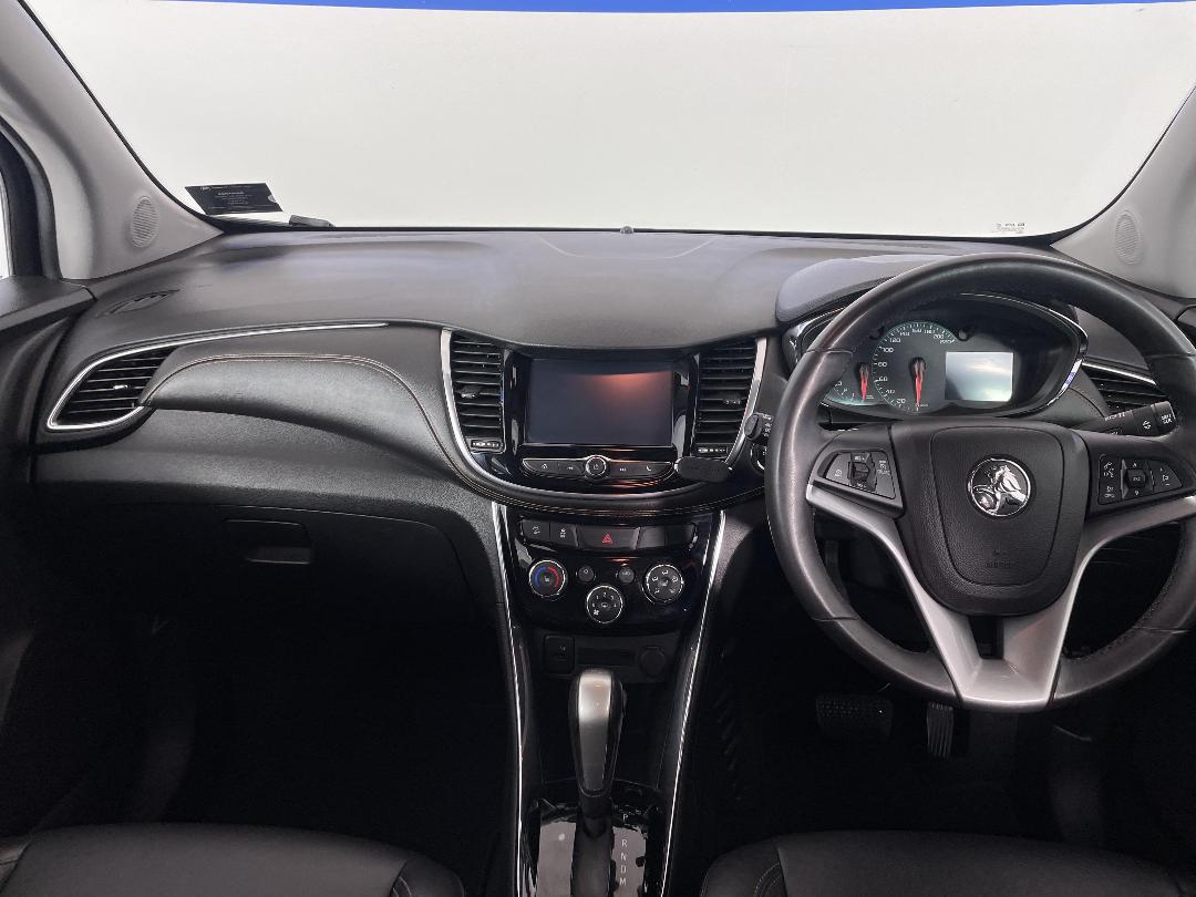 Photo '17' of Holden Trax