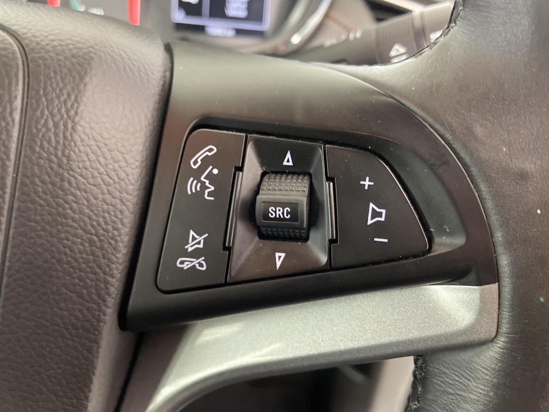 Photo '24' of Holden Trax