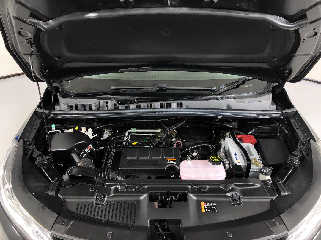 Photo '13' of Holden Trax