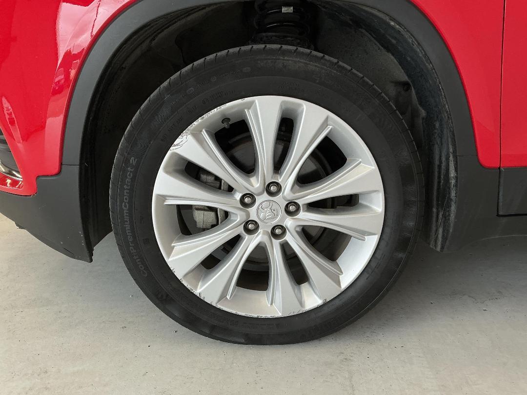 Photo '10' of Holden Trax