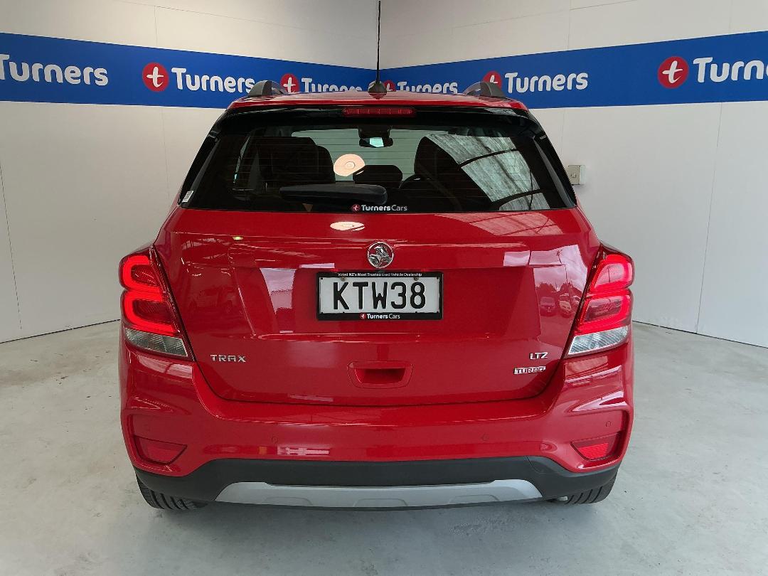 Photo '6' of Holden Trax