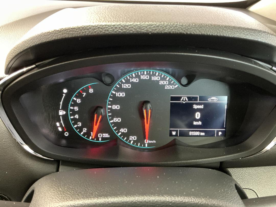 Photo '21' of Holden Trax