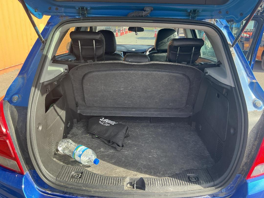 Photo '14' of Holden Trax LTZ