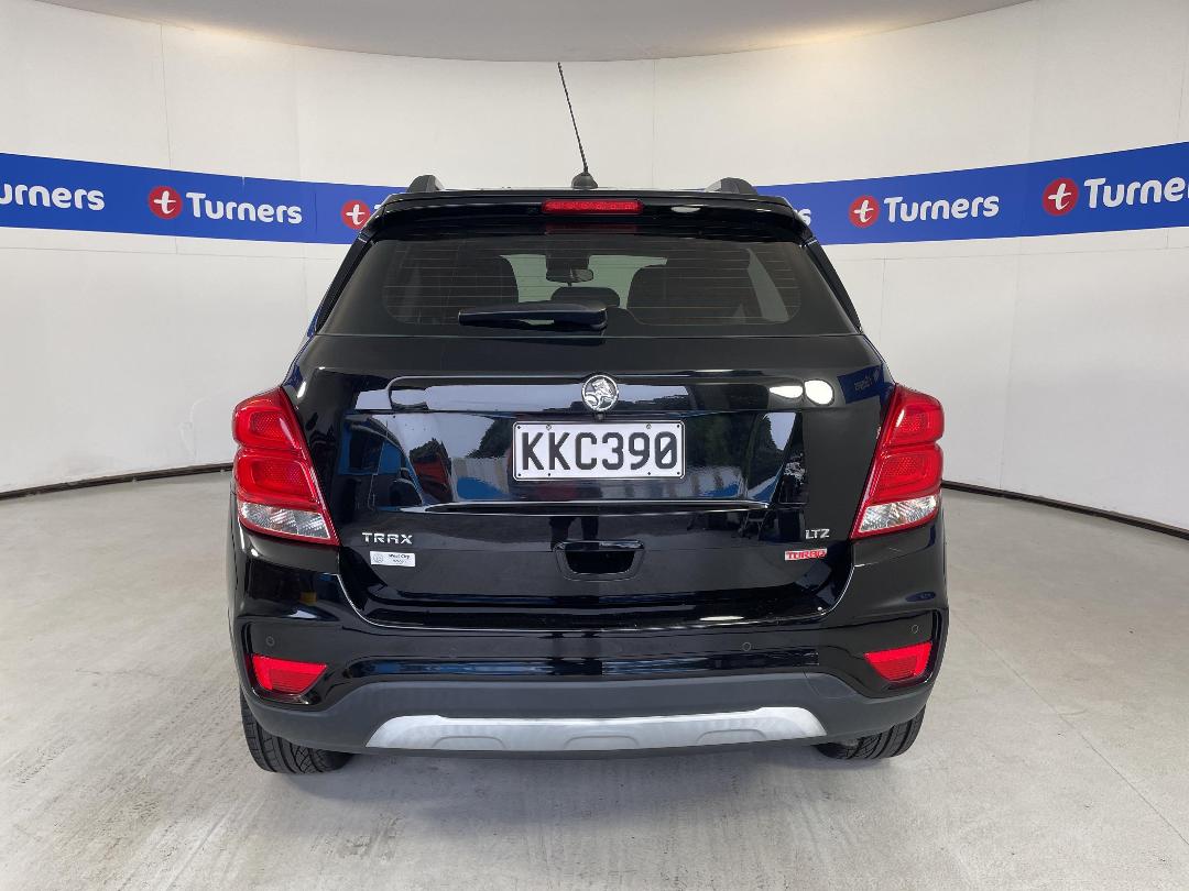 Photo '6' of Holden Trax Photo '6' of Holden Trax