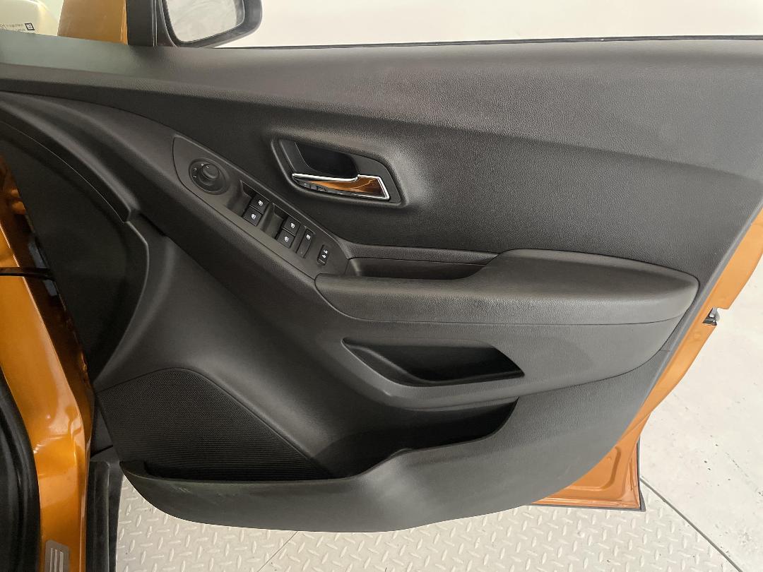 Photo '15' of Holden Trax Photo '15' of Holden Trax