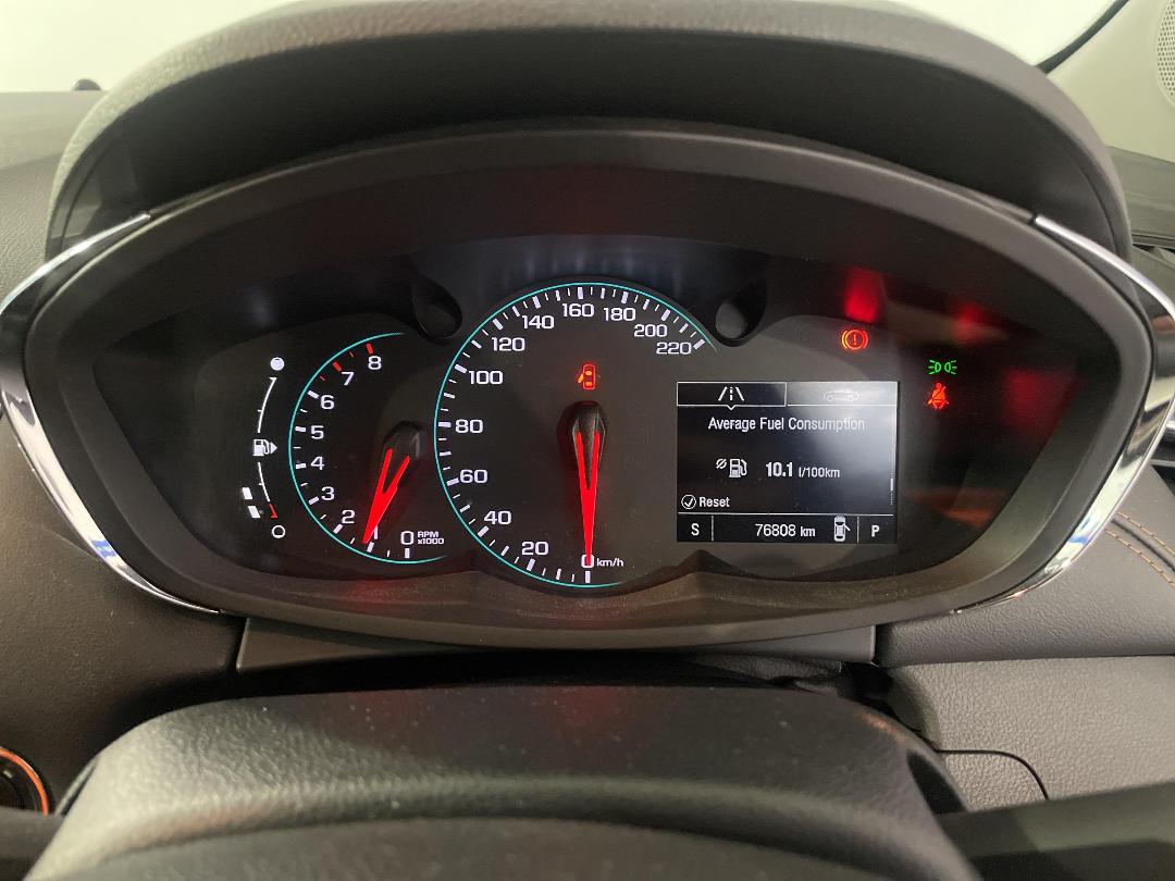 Photo '21' of Holden Trax Photo '21' of Holden Trax