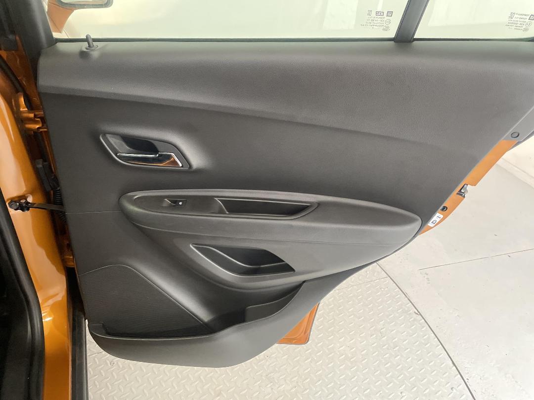 Photo '19' of Holden Trax Photo '19' of Holden Trax