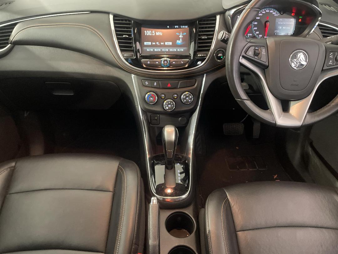 Photo '18' of Holden Trax Photo '18' of Holden Trax