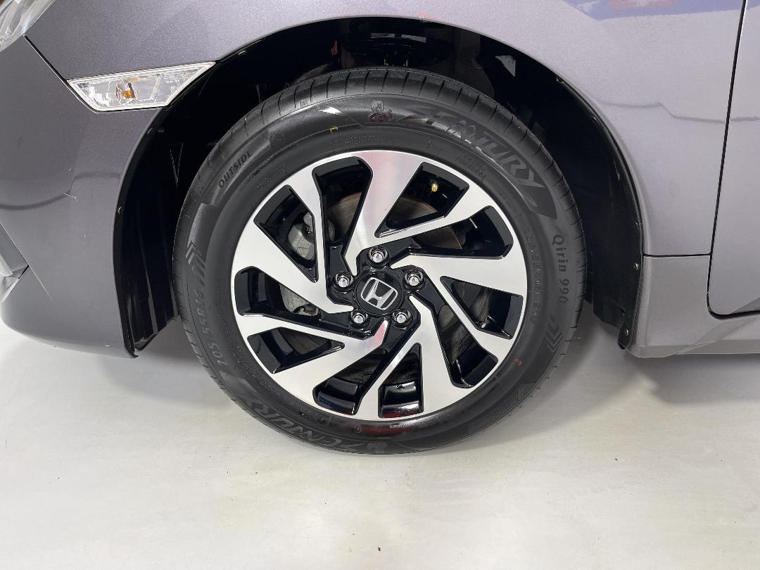 Photo '10' of Honda Civic