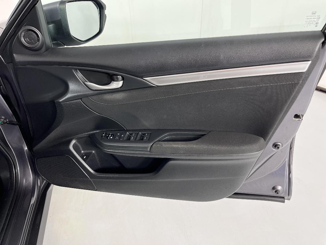 Photo '15' of Honda Civic