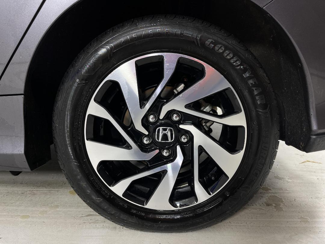 Photo '11' of Honda Civic