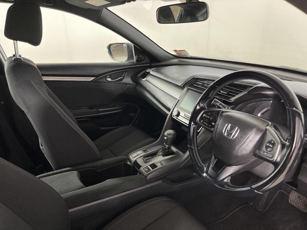 Photo '16' of Honda Civic