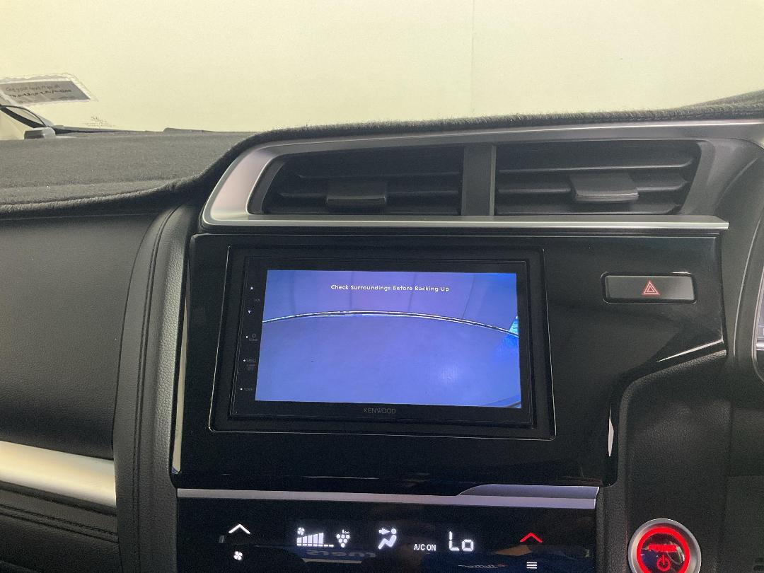 Photo '31' of Honda FIT