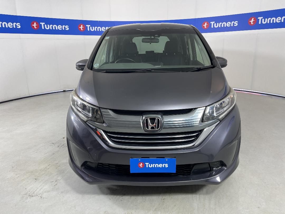 Photo '2' of Honda Freed