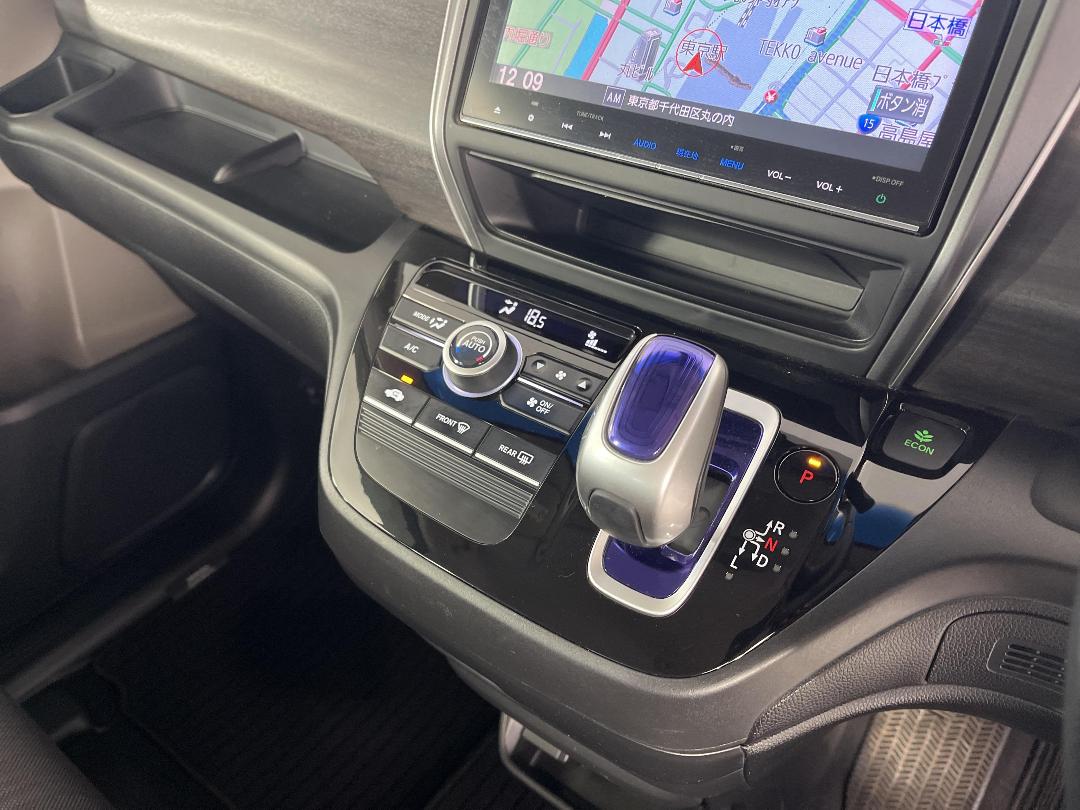 Photo '18' of Honda Freed