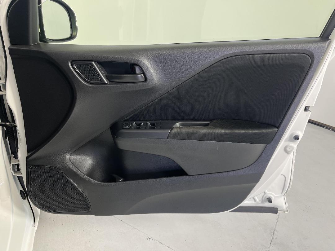 Photo '15' of Honda Grace