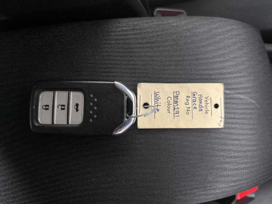 Photo '22' of Honda Grace