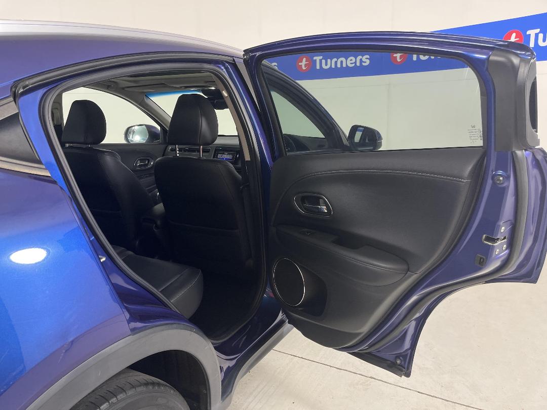 Photo '19' of Honda HR-V Photo '19' of Honda HR-V