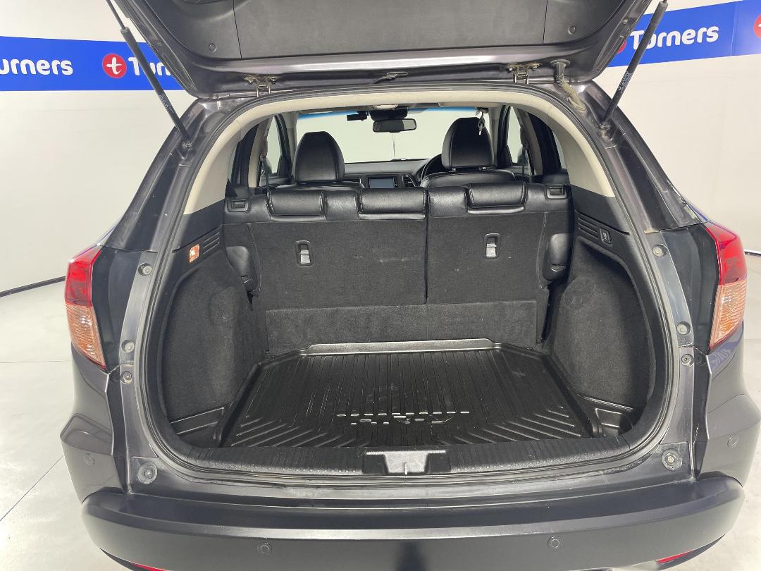 Photo '14' of Honda HR-V