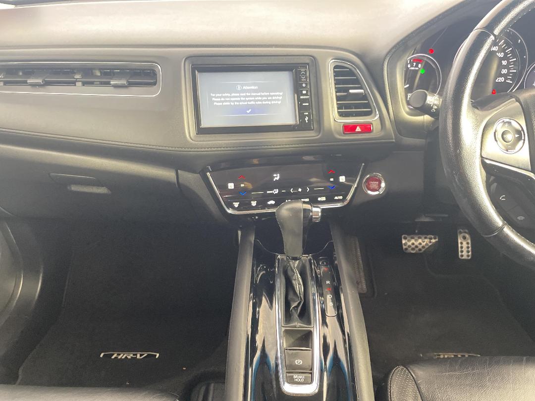 Photo '18' of Honda HR-V