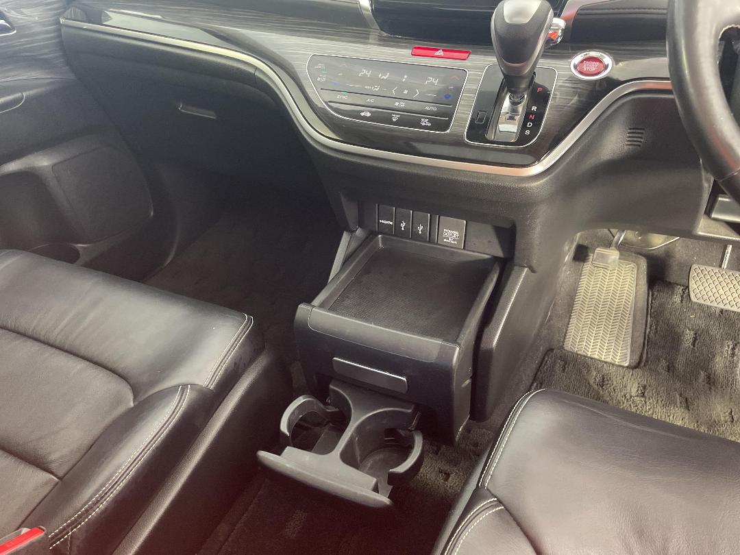 Photo '28' of Honda Odyssey Photo '28' of Honda Odyssey