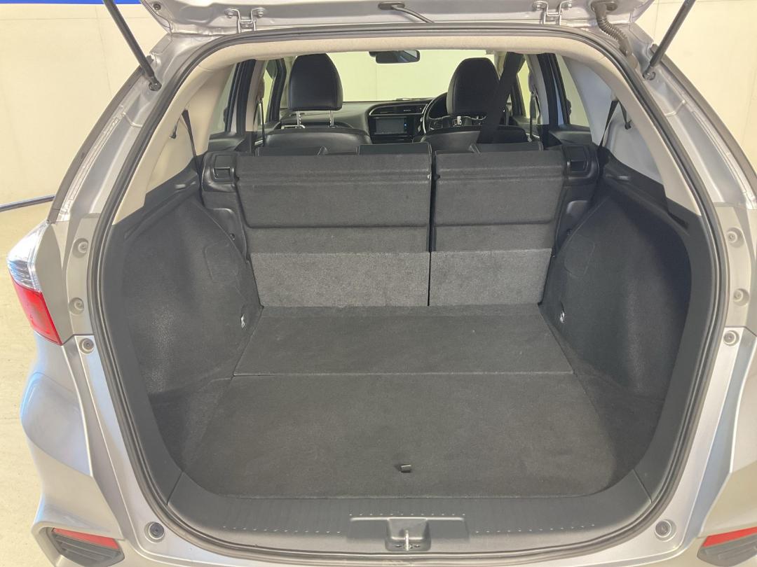 Photo '14' of Honda Shuttle Photo '14' of Honda Shuttle