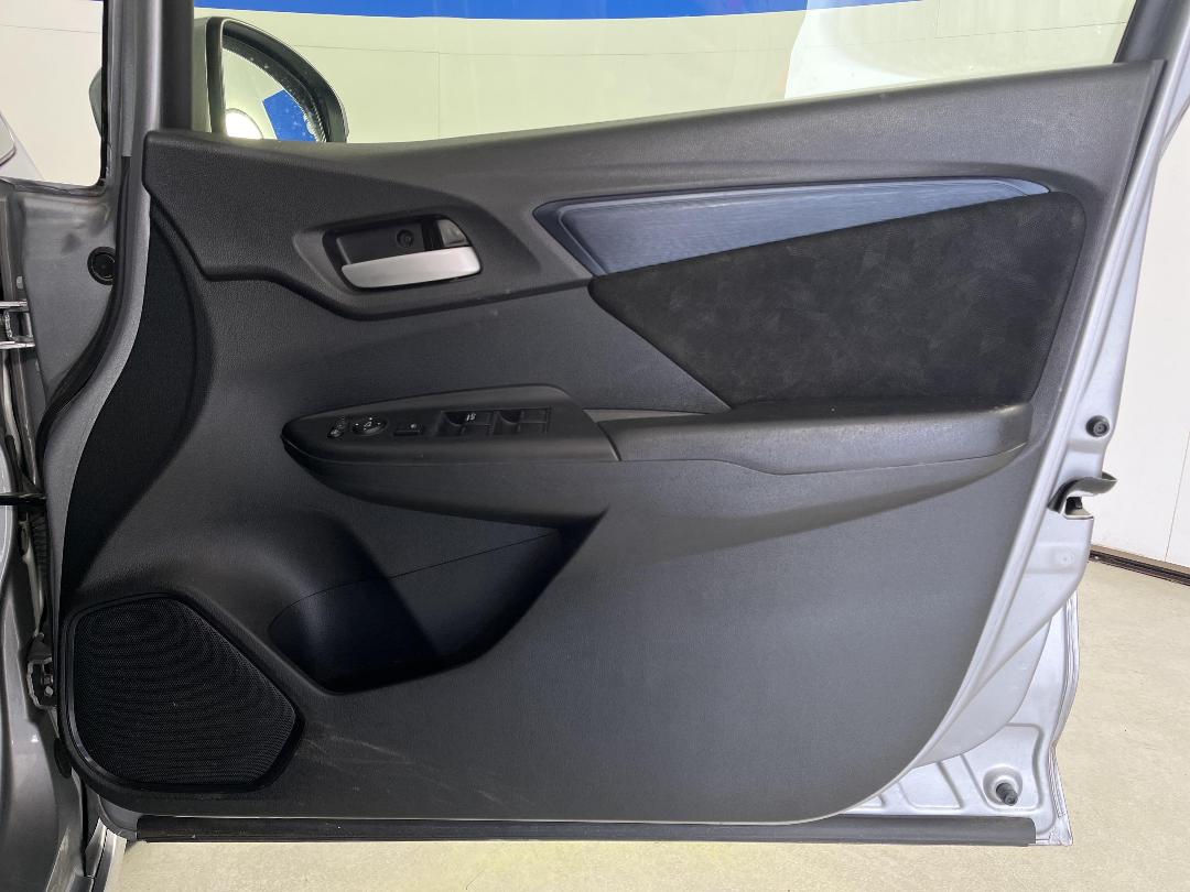 Photo '15' of Honda Shuttle