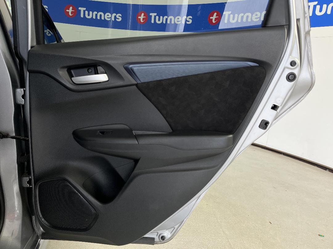 Photo '19' of Honda Shuttle