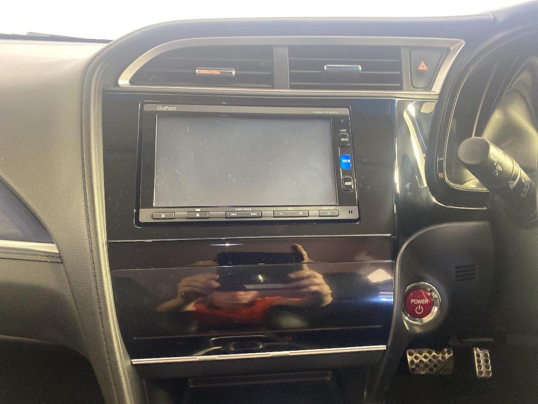 Photo '18' of Honda Shuttle