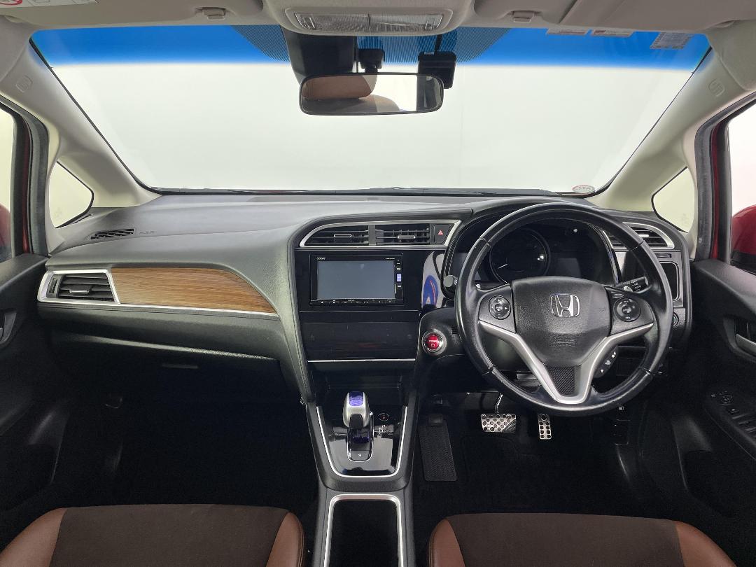 Photo '17' of Honda Shuttle