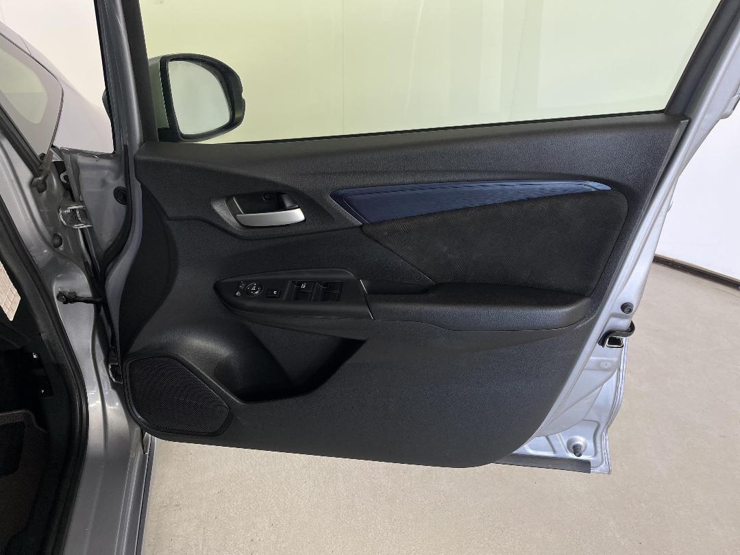 Photo '15' of Honda Shuttle