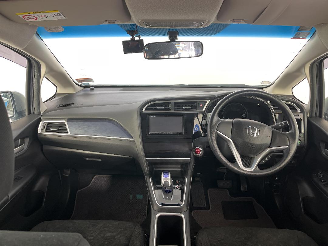 Photo '17' of Honda Shuttle