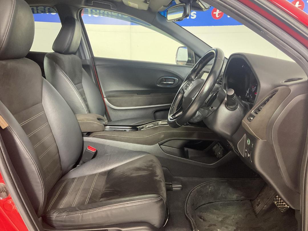 Photo '16' of Honda Vezel