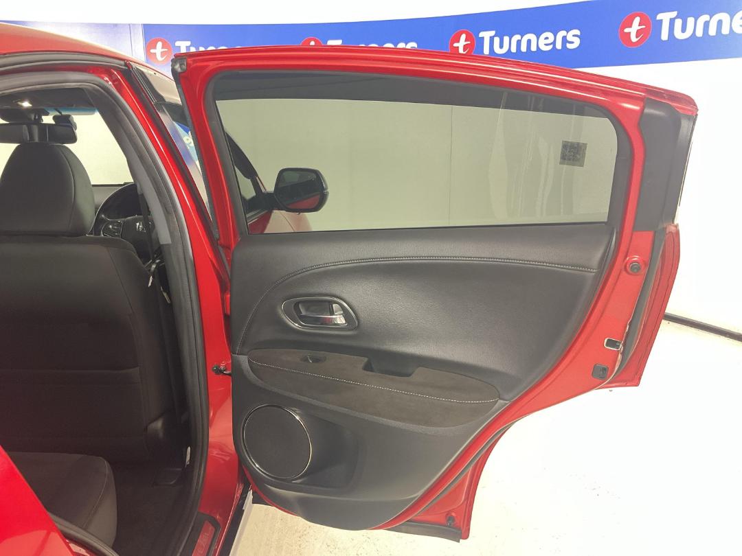 Photo '19' of Honda Vezel