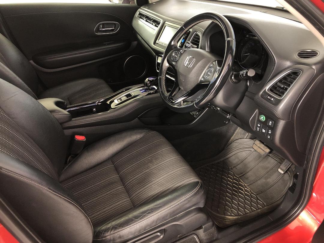 Photo '16' of Honda Vezel