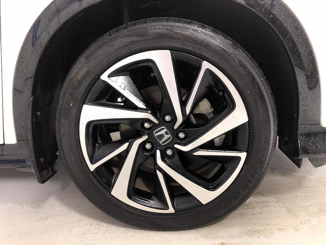 Photo '9' of Honda Vezel