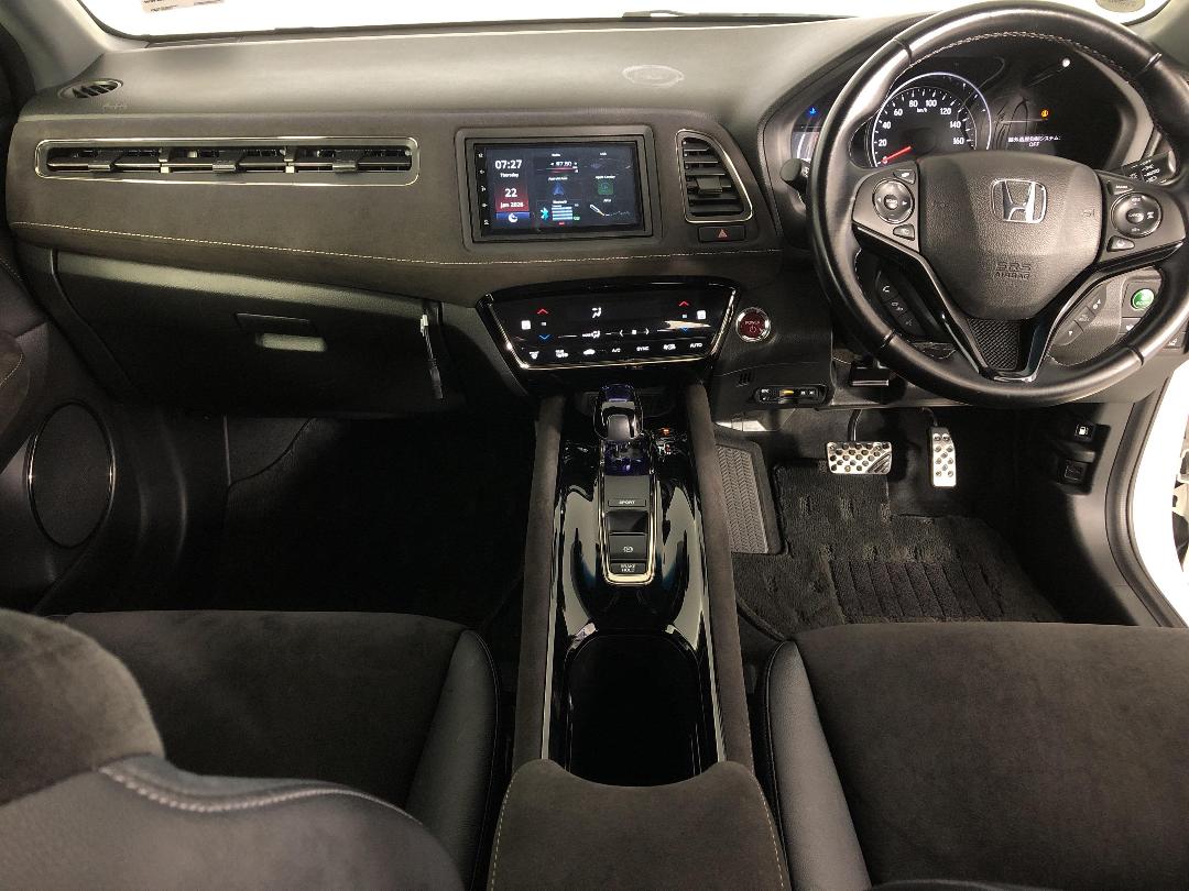 Photo '17' of Honda Vezel