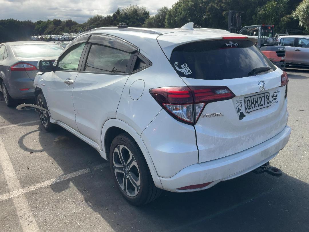 Photo '3' of Honda Vezel