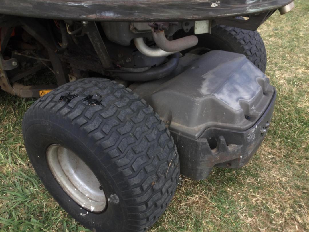 Photo '19' of HUSQVARNA P524 Mower Photo '19' of HUSQVARNA P524 Mower