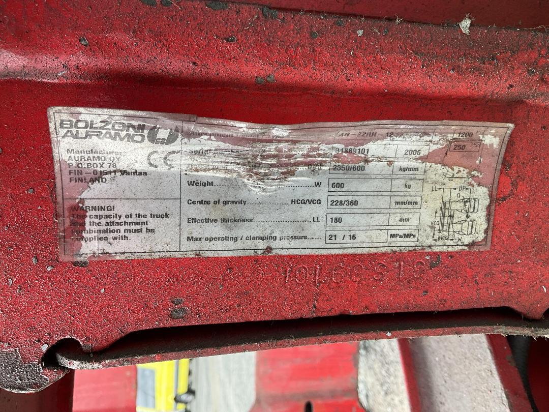 Photo '21' of Hyster J2.5 Forklift