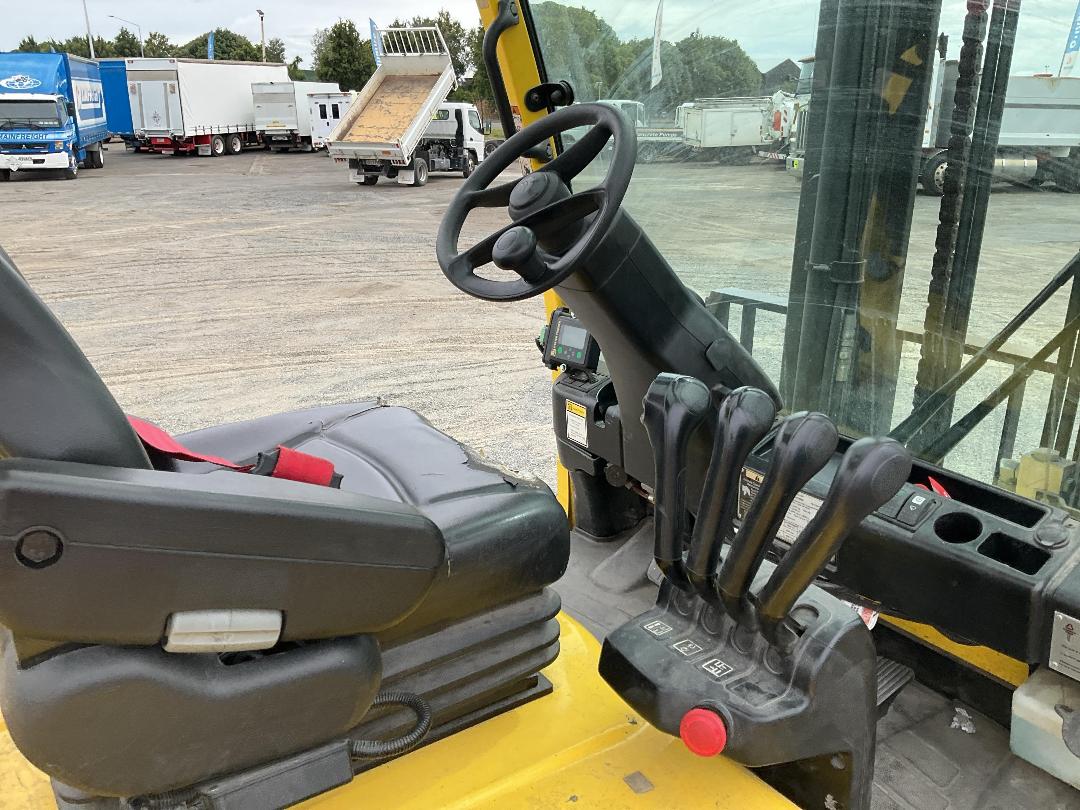 Photo '12' of Hyster J4.0 Forklift Photo '12' of Hyster J4.0 Forklift