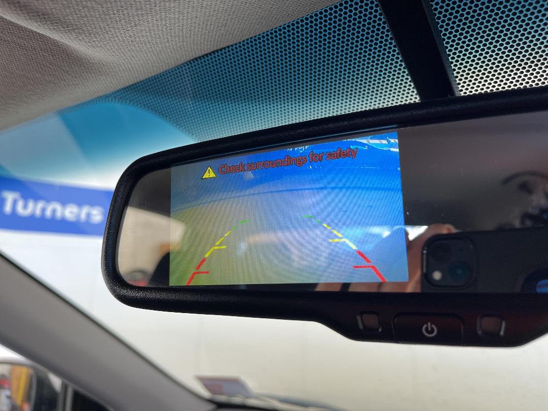 Photo '28' of Hyundai Accent