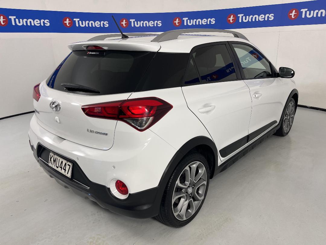 Photo '7' of Hyundai I20