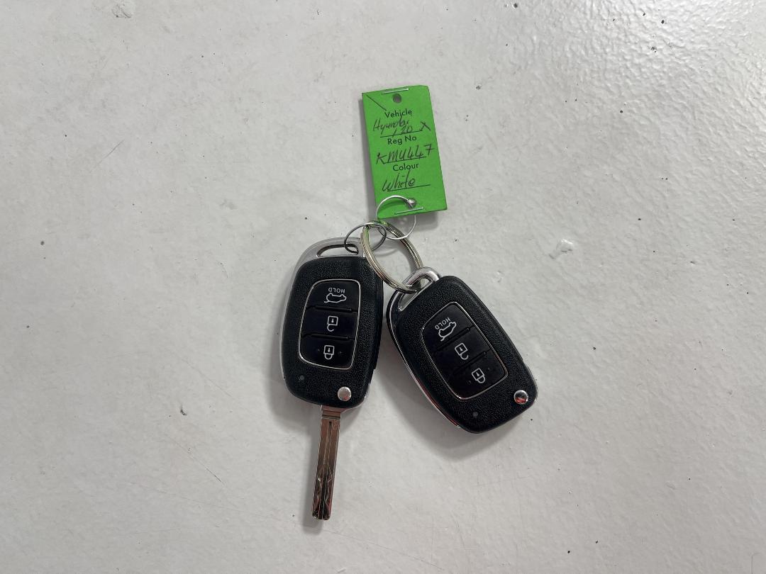 Photo '22' of Hyundai I20