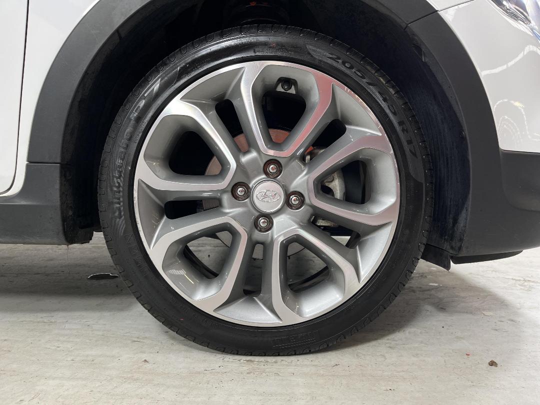 Photo '9' of Hyundai I20