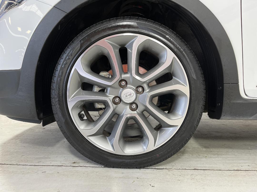 Photo '10' of Hyundai I20