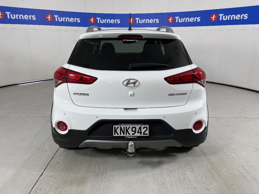 Photo '6' of Hyundai I20
