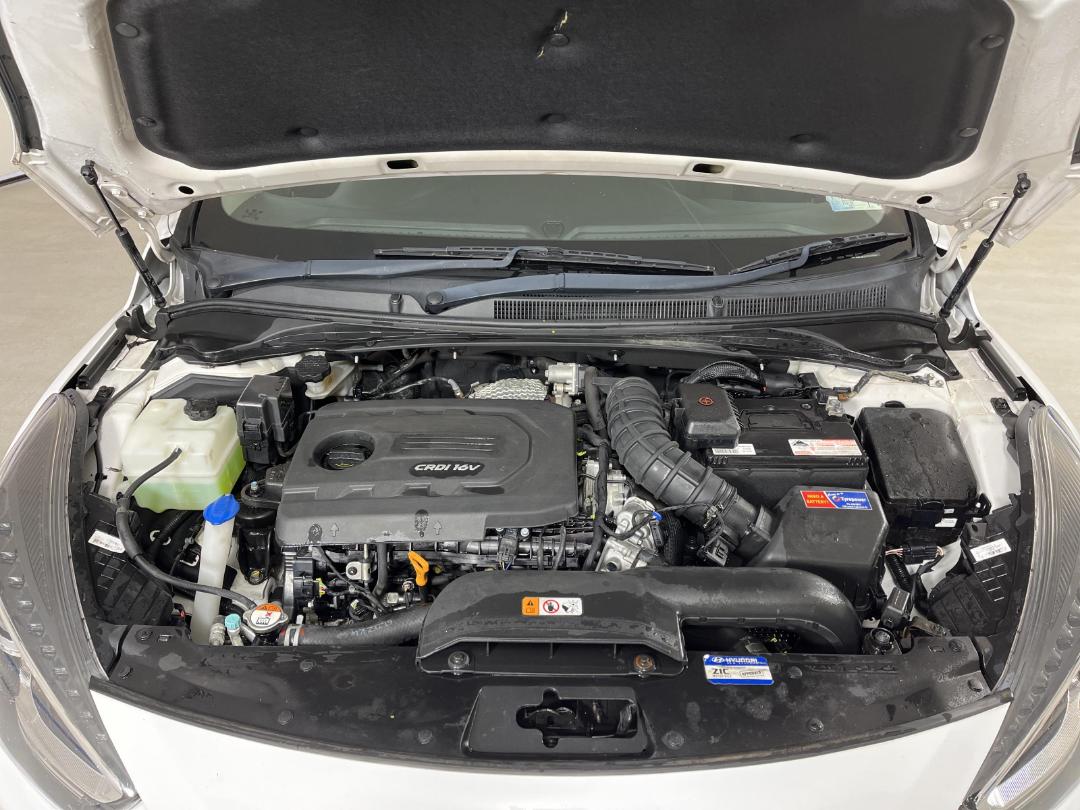 Photo '13' of Hyundai I40