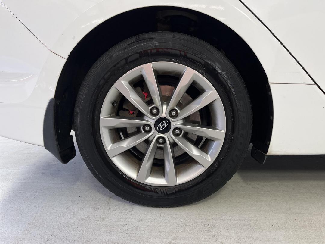 Photo '12' of Hyundai I40